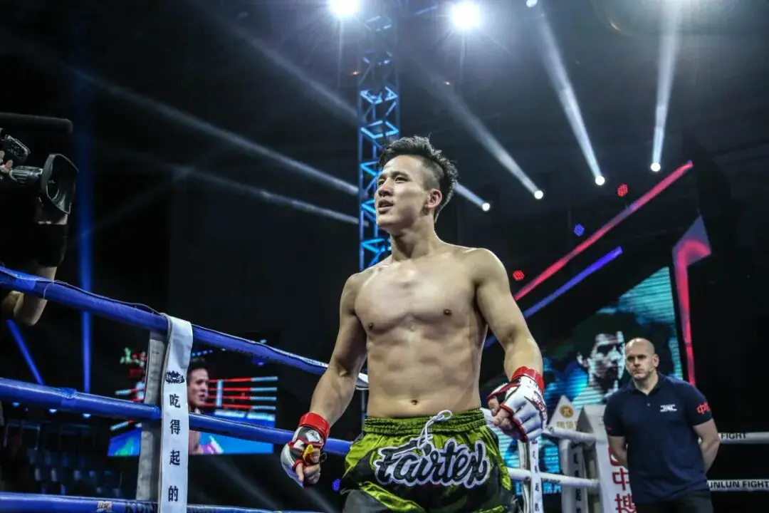 ge, 缠斗著称, 了姆巴佩的 ge, 缠斗著称, 了姆巴佩的