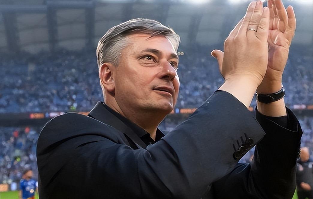 他对中国足, OkYpK, 帅提前退出 他对中国足, OkYpK, 帅提前退出