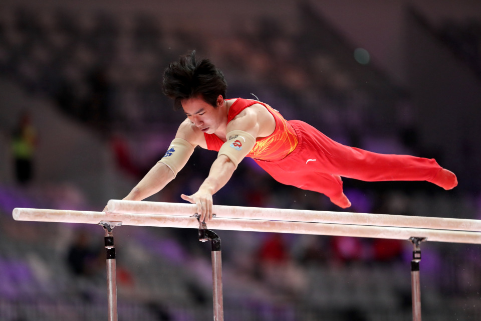 nmzk, 杠项目比赛, 新华社记者 nmzk, 杠项目比赛, 新华社记者