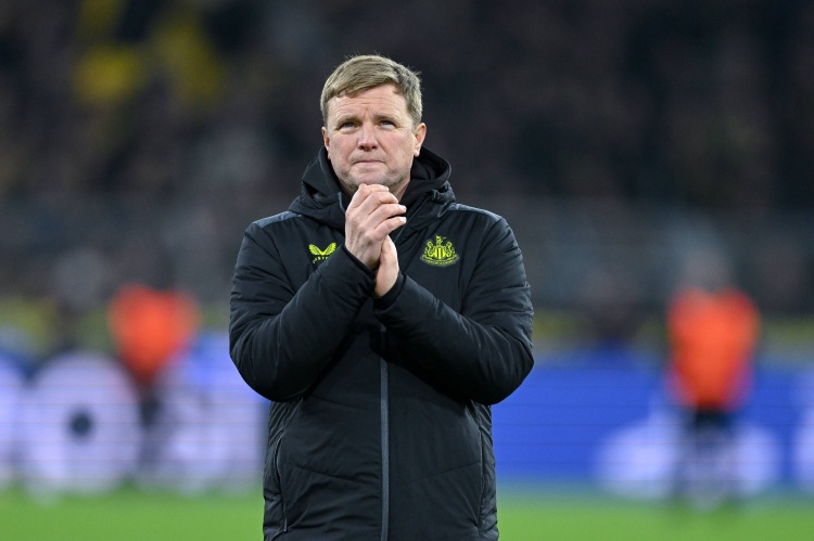 议的, 表现一直很 议的, 表现一直很